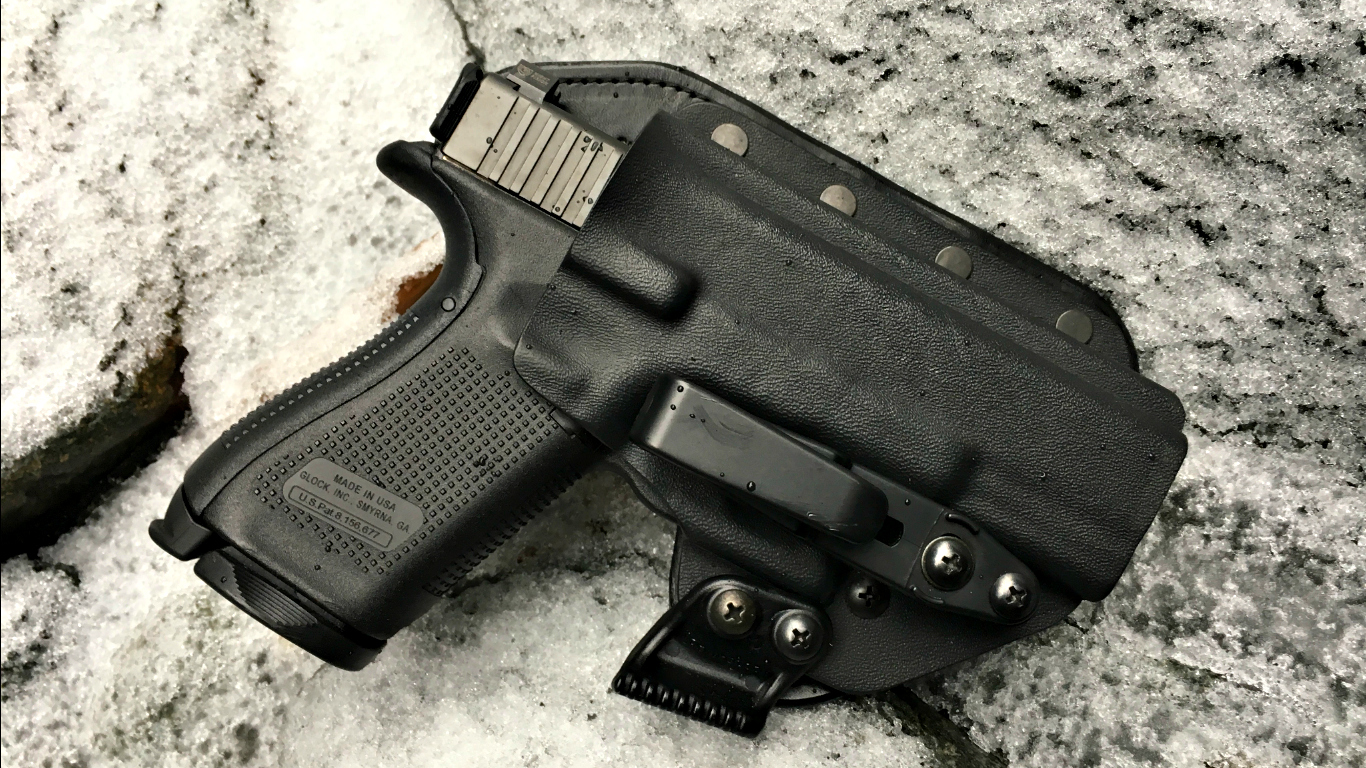 Hidden Hybrid Holsters 1 Clip AIWB | Kit Badger